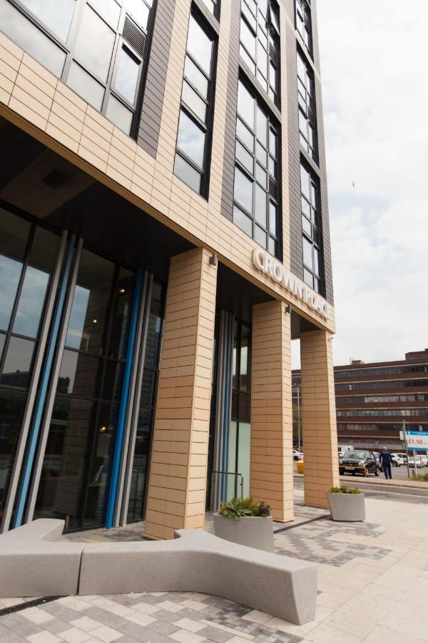 For Students Only Crown Place In Portsmouth Exterior photo
